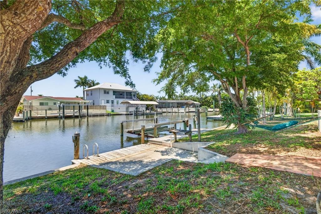 12279 Matlacha Blvd , Matlacha Isles, FL 33991 Photo