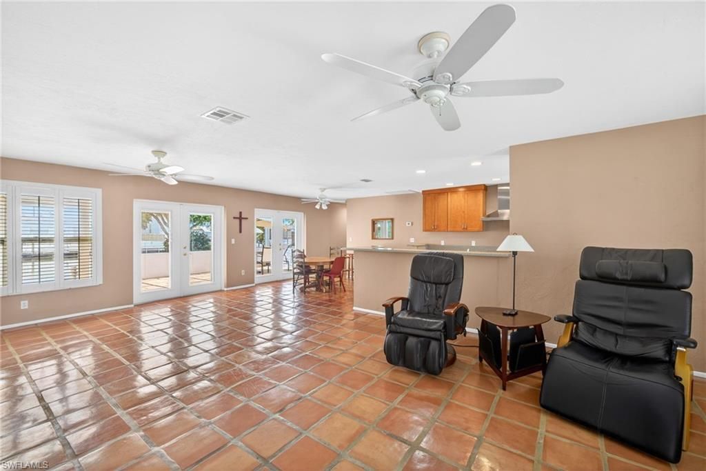 12279 Matlacha Blvd , Matlacha Isles, FL 33991 Photo