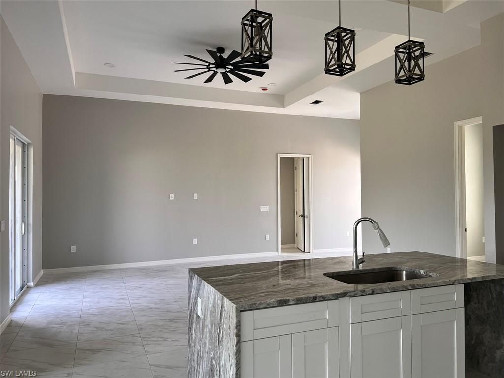 2500 33rd St Sw, Lehigh Acres, FL 33976 Photo