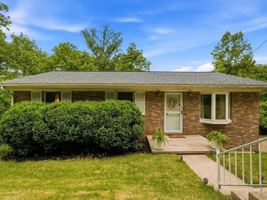 868 Hibner Avenue, Huntington, WV 25705