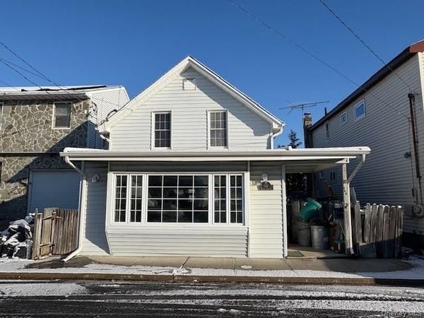 144 Beach Avenue , Bellmore, NY 11710