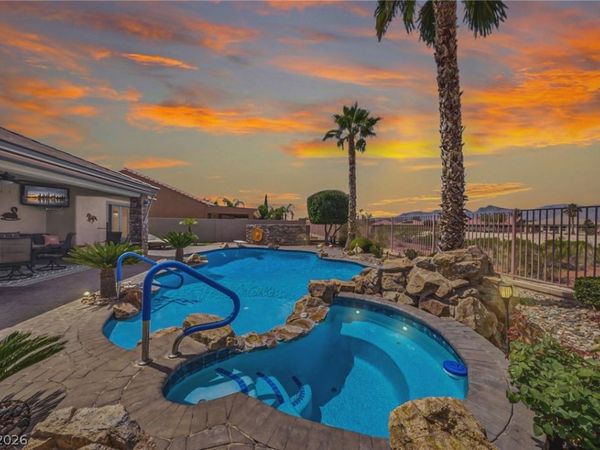 8133 Bay Dunes Street, Las Vegas, NV 89131