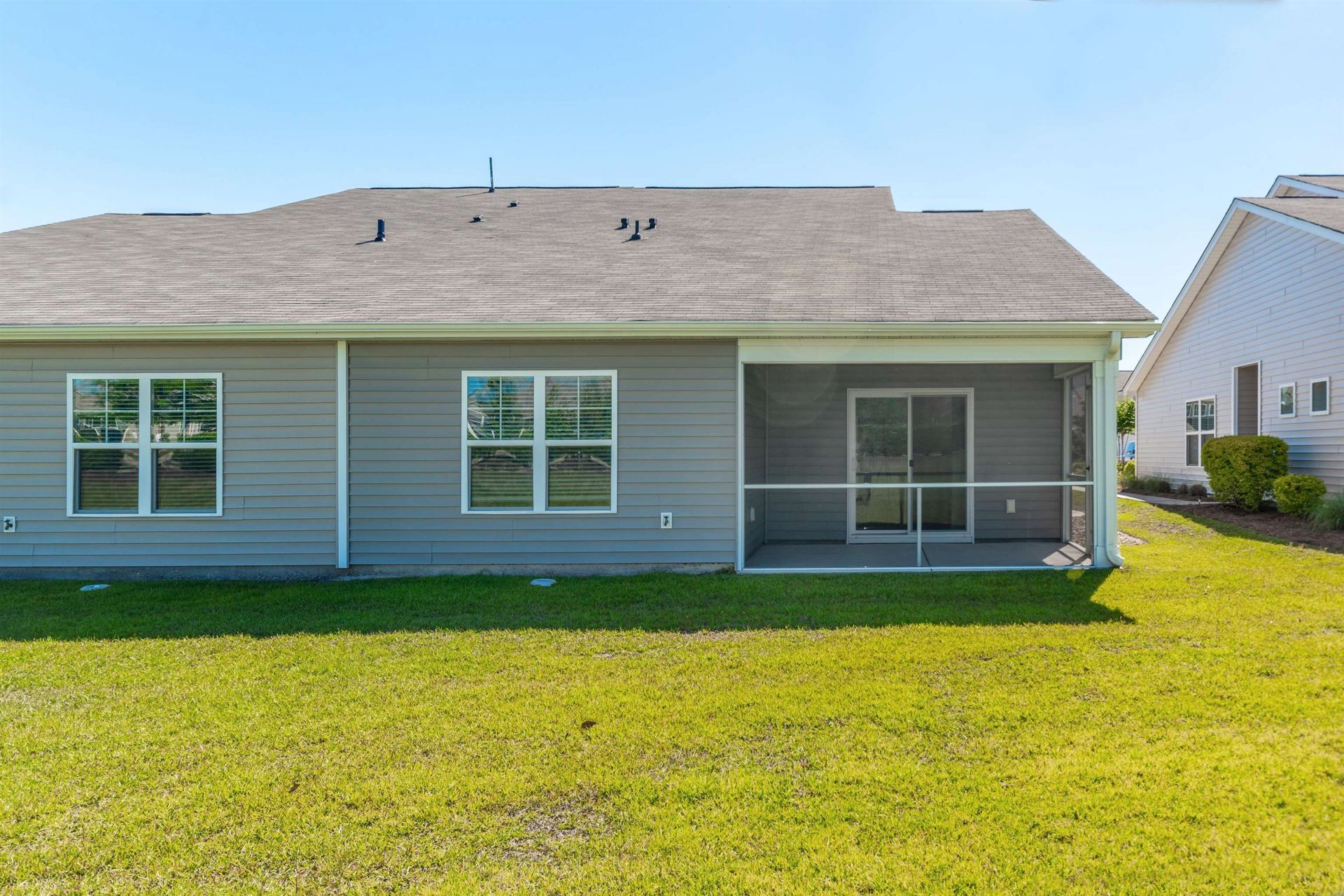 375 Logan St. Photo 34