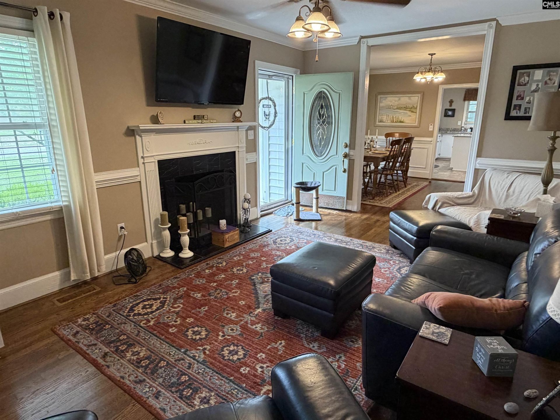 202 W Stevens Drive  Photo 12