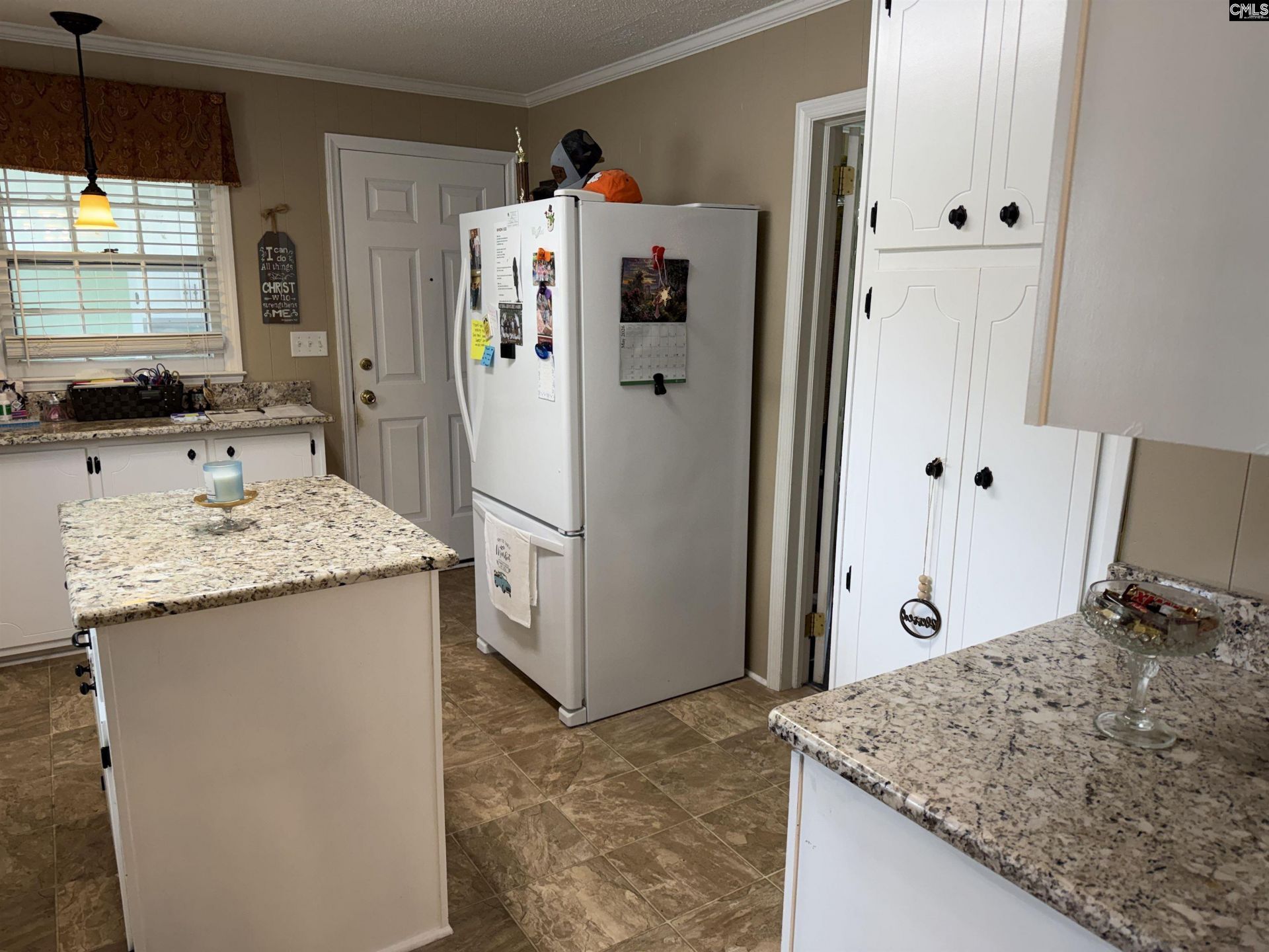 202 W Stevens Drive  Photo 13