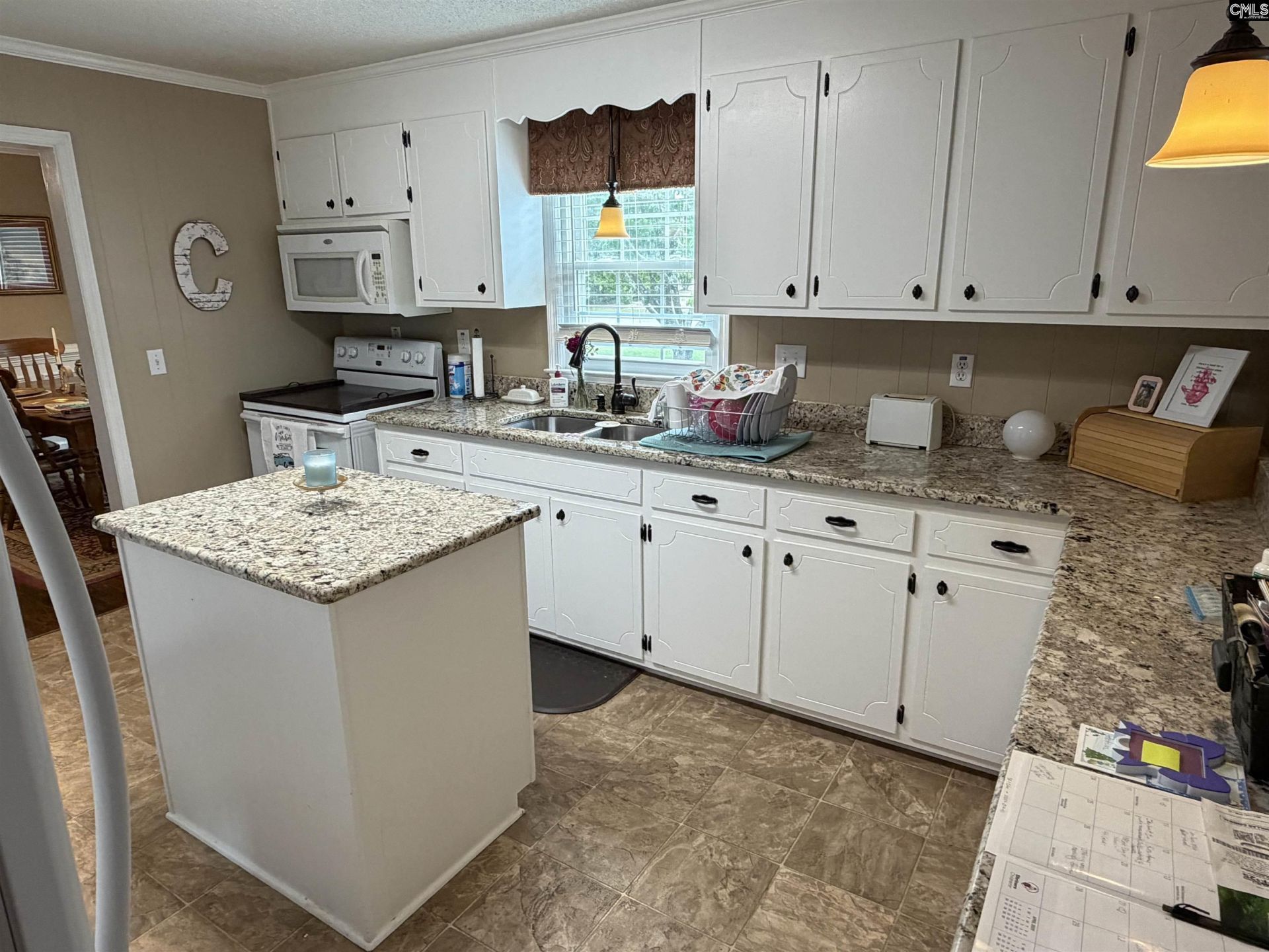 202 W Stevens Drive  Photo 15