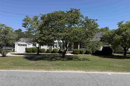 202 W Stevens Drive  photo 4