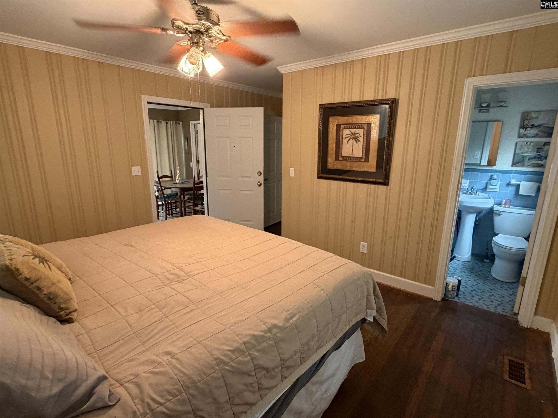 202 W Stevens Drive  Photo 22