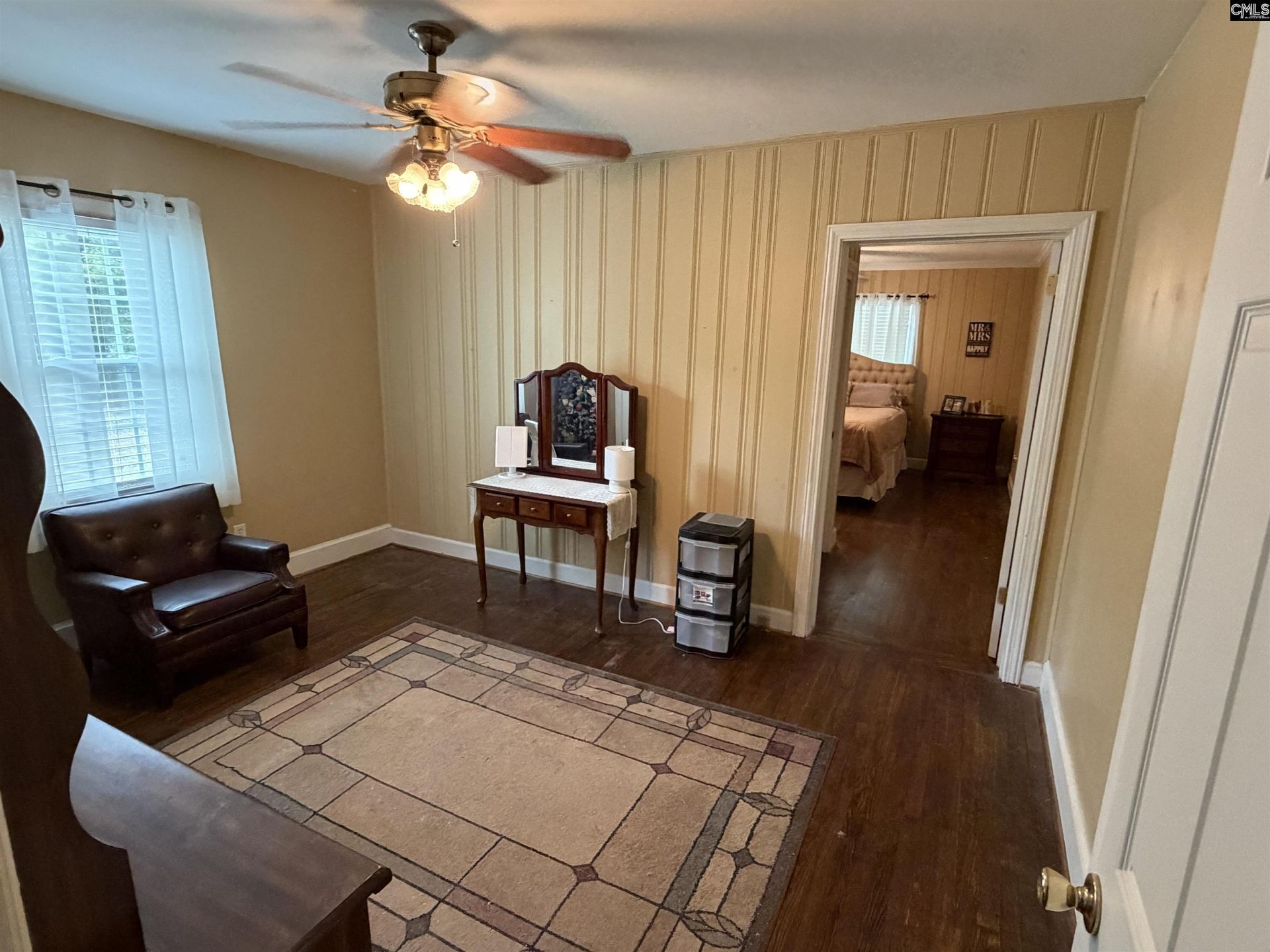 202 W Stevens Drive  Photo 25