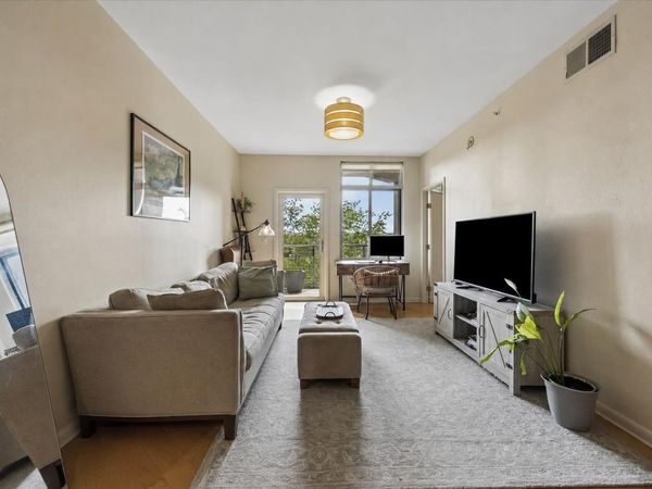 54 Rainey ST, Unit 620, Austin, TX 78701