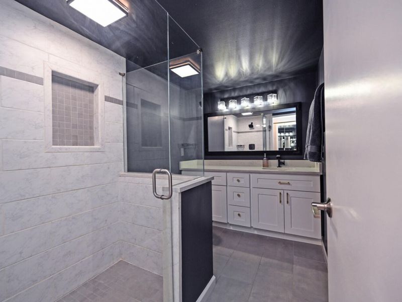 210 E 2nd Street, Unit B, Covington, KY 41011 Photo 34