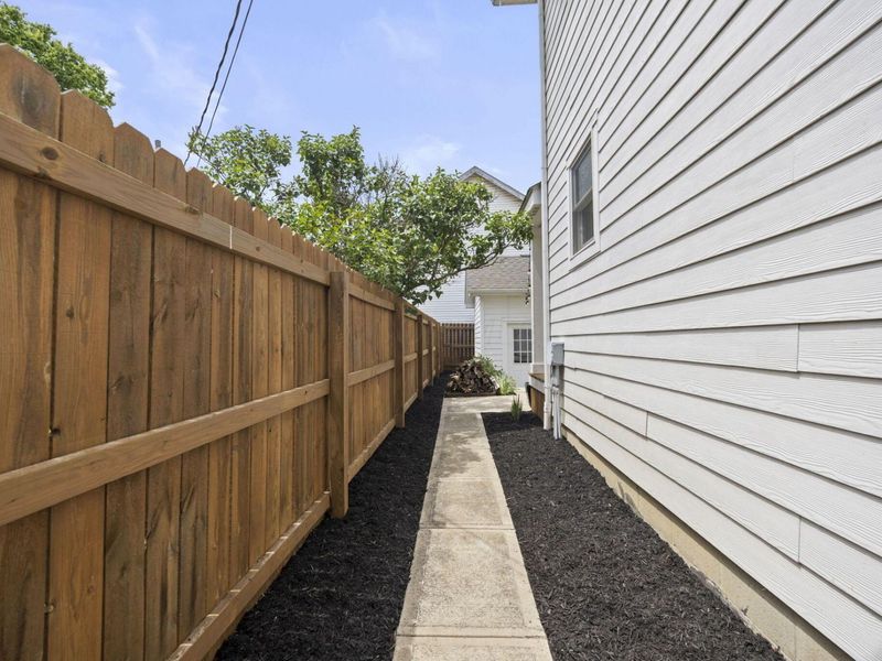 1609 S 8th Street , Columbus, OH 43207 Photo 46