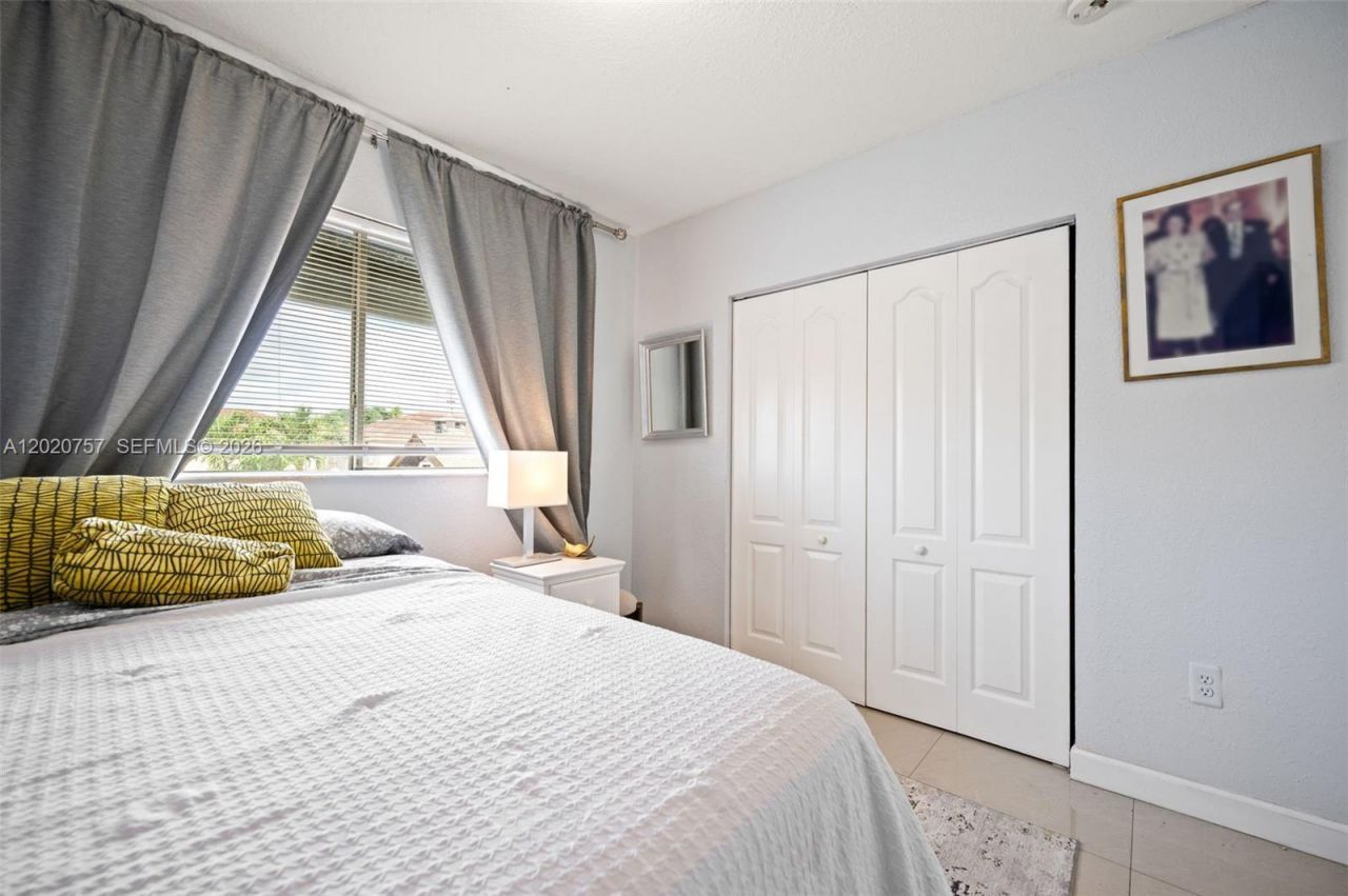 255 E 3rd St, Unit 1, Hialeah, FL 33010 Photo