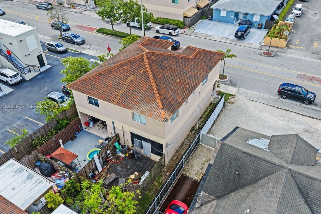 255 E 3rd St, Unit 1, Hialeah, FL 33010 Photo