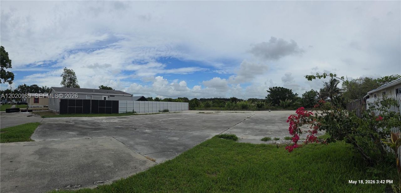 21740 NW 1st St , Pembroke Pines, FL 33029 Photo