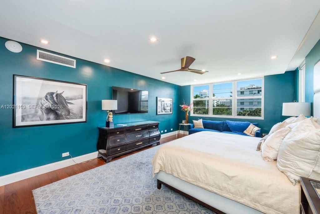 10180 W Bay Harbor Dr , Unit 4A, Bay Harbor Islands, FL 33154 Photo