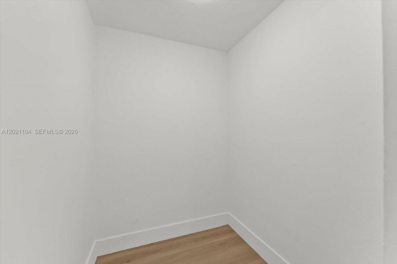 2451 Brickell Ave , Unit 6N, Miami, FL 33129 Photo