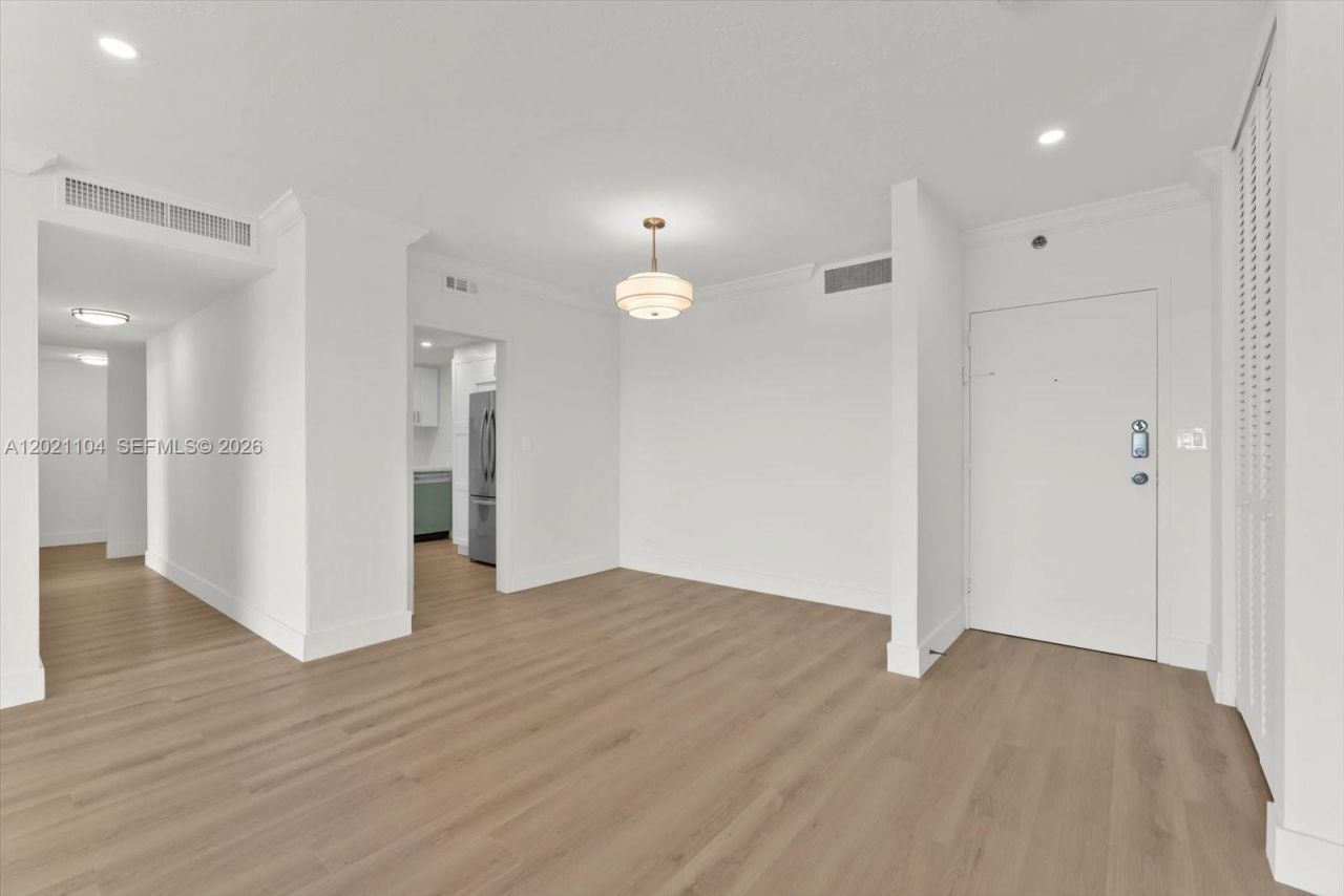 2451 Brickell Ave , Unit 6N, Miami, FL 33129 Photo