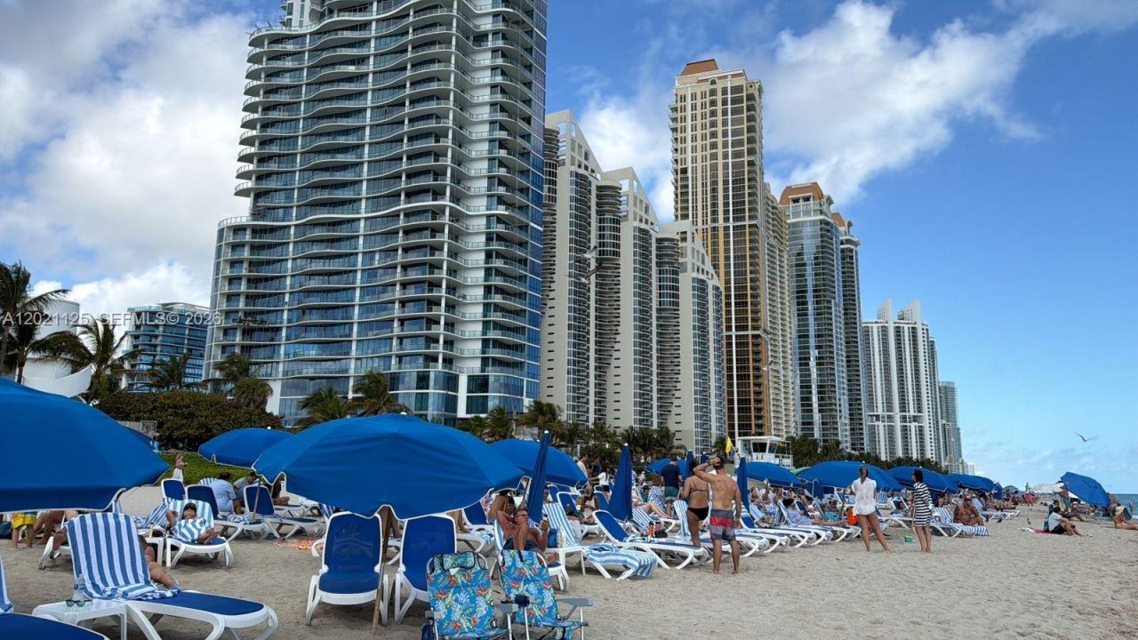 17315 Collins Ave , Unit 1507, Sunny Isles Beach, FL 33160 Photo