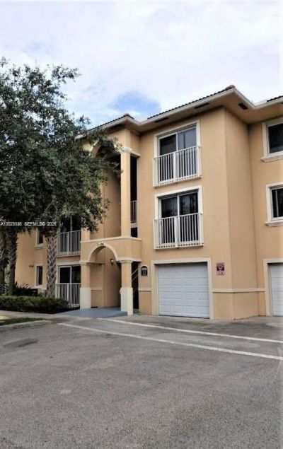 9909 Westwood Dr, Unit 23-1, Tamarac, FL 33321 Photo