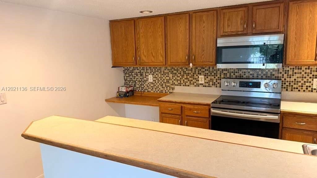 9909 Westwood Dr, Unit 23-1, Tamarac, FL 33321 Photo