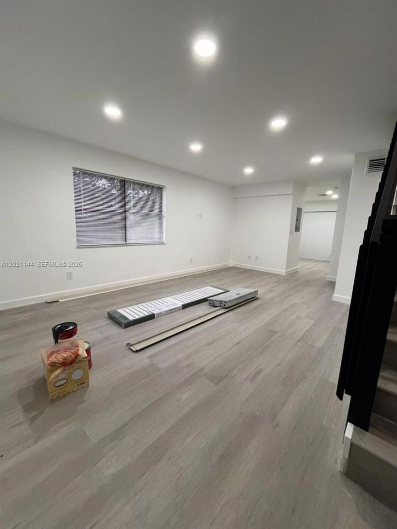 11461 NW 43rd St , Unit A, Coral Springs, FL 33065 Photo