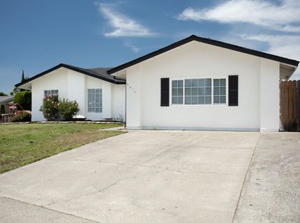 6817 Sandrock, Sacramento, CA 95828 Photo