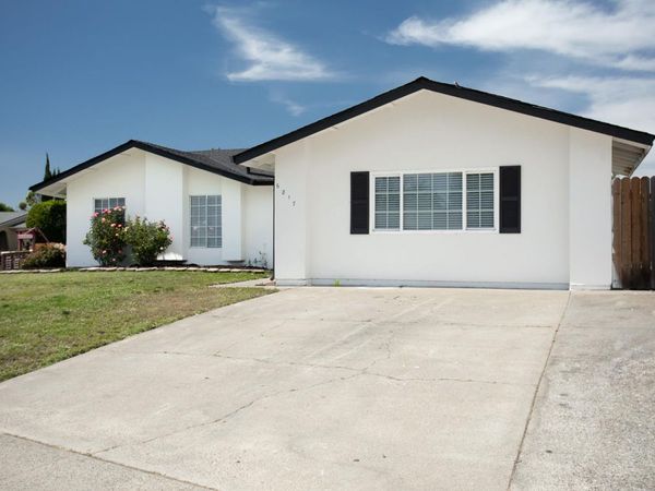 6817 Sandrock, Sacramento, CA 95828