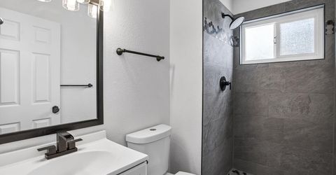 6817 Sandrock, Sacramento, CA 95828 Photo