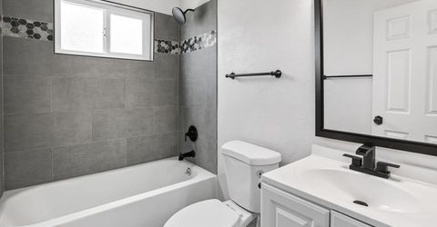 6817 Sandrock, Sacramento, CA 95828 Photo