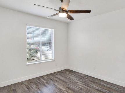 6817 Sandrock, Sacramento, CA 95828 Photo