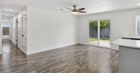 6817 Sandrock, Sacramento, CA 95828 Photo