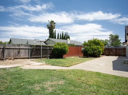 6817 Sandrock, Sacramento, CA 95828 Photo