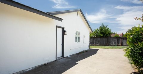 6817 Sandrock, Sacramento, CA 95828 Photo
