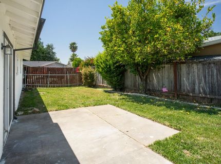 6817 Sandrock, Sacramento, CA 95828 Photo