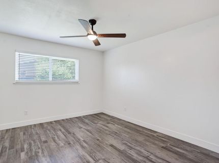 6817 Sandrock, Sacramento, CA 95828 Photo
