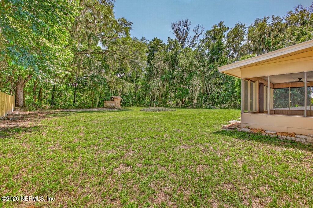 133 Magnolia Avenue E, East Palatka, FL 32131 Photo