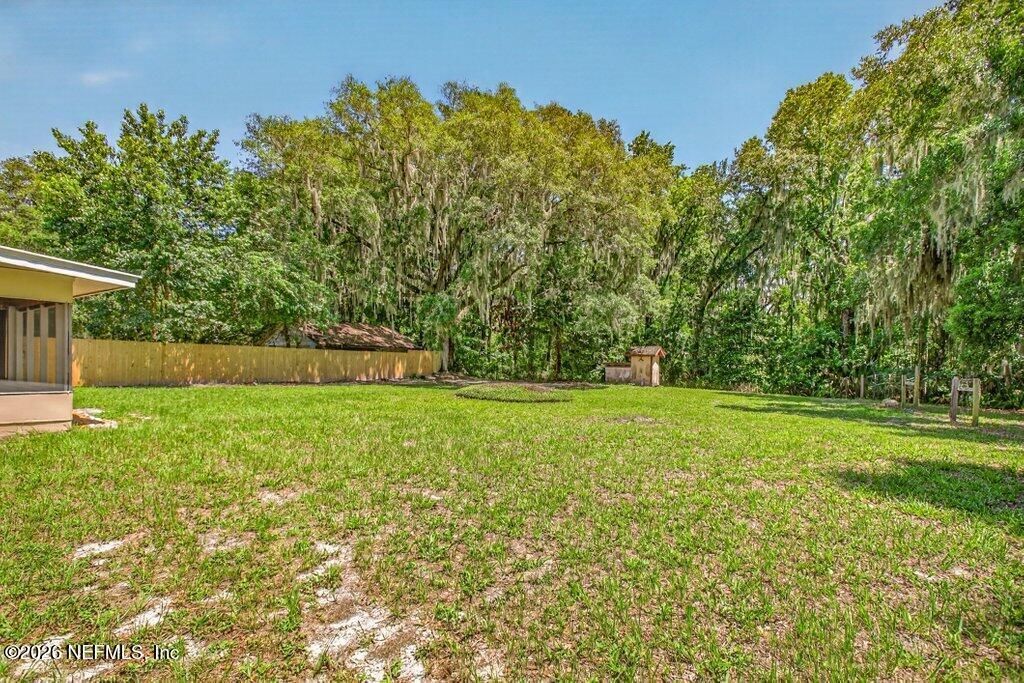 133 Magnolia Avenue E, East Palatka, FL 32131 Photo