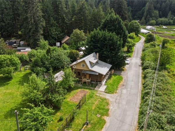 1139 Lippincott Rd , Langford, BC V9C 2Z6