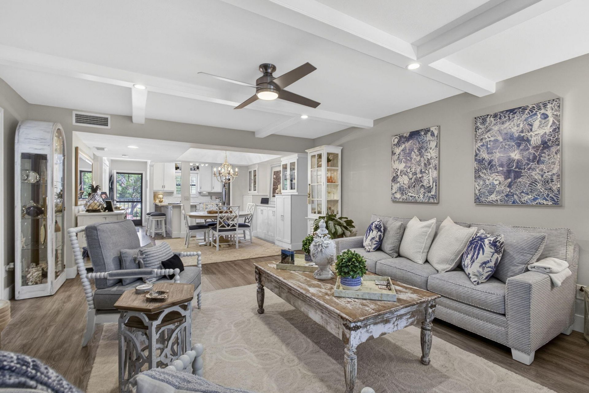 327 Southwind Drive, Unit 203, North Palm Beach, FL 33408 Photo