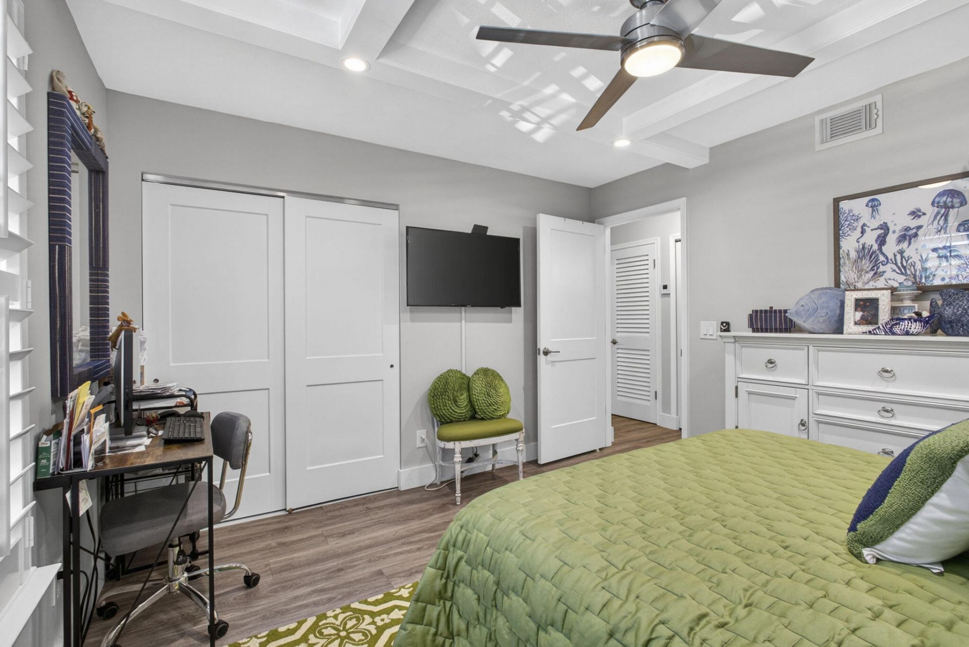 327 Southwind Drive, Unit 203, North Palm Beach, FL 33408 Photo