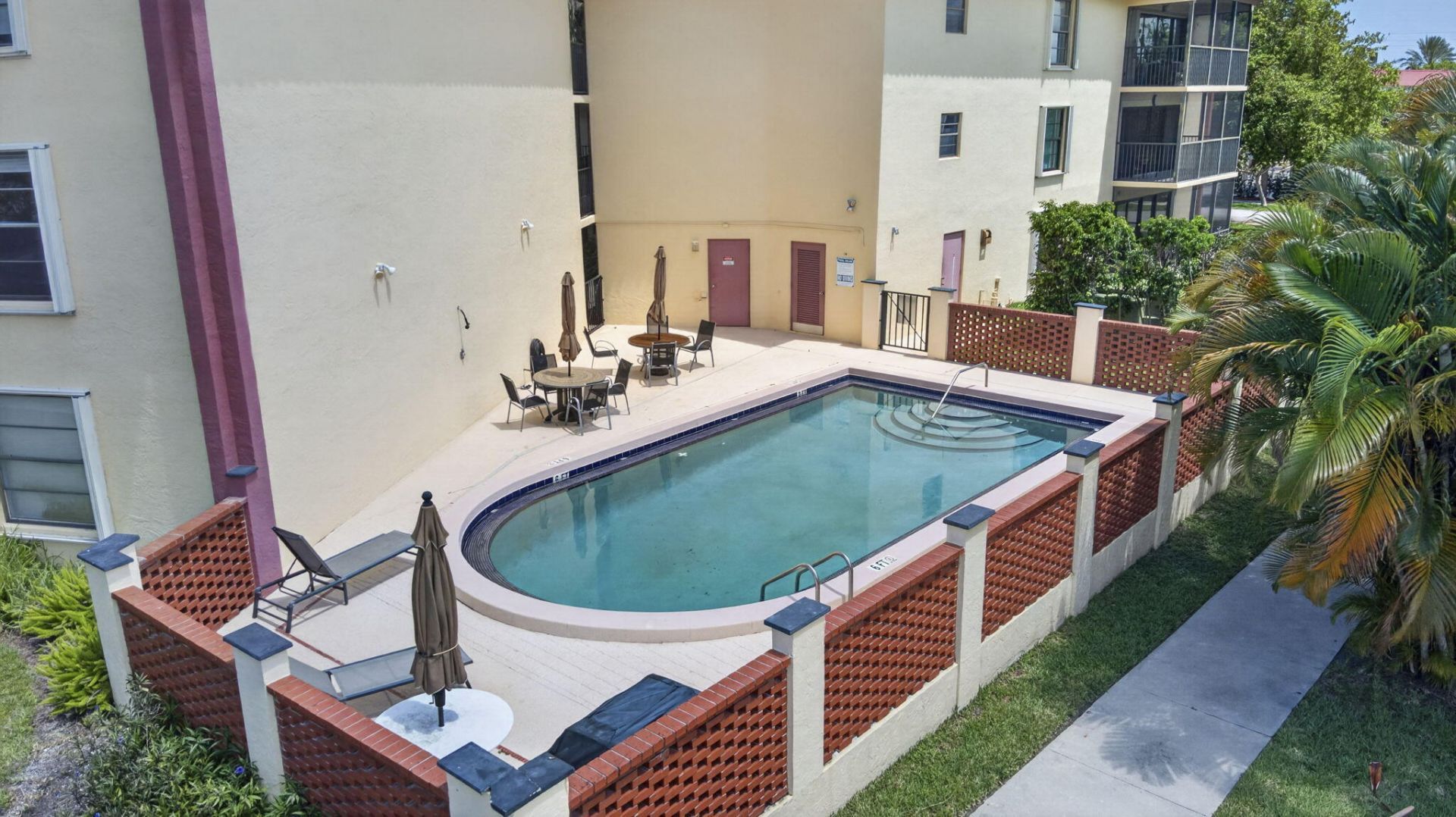 327 Southwind Drive, Unit 203, North Palm Beach, FL 33408 Photo