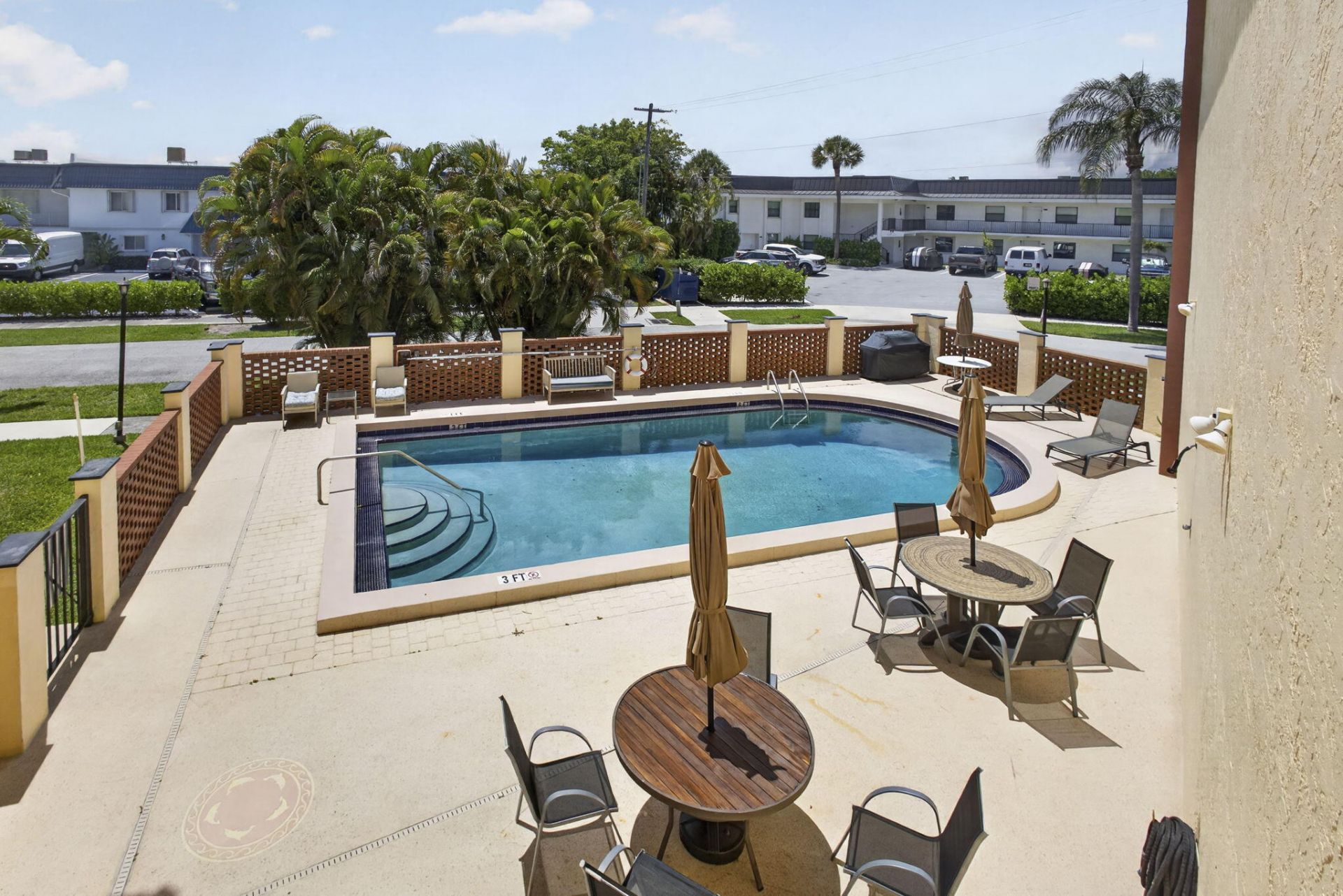 327 Southwind Drive, Unit 203, North Palm Beach, FL 33408 Photo