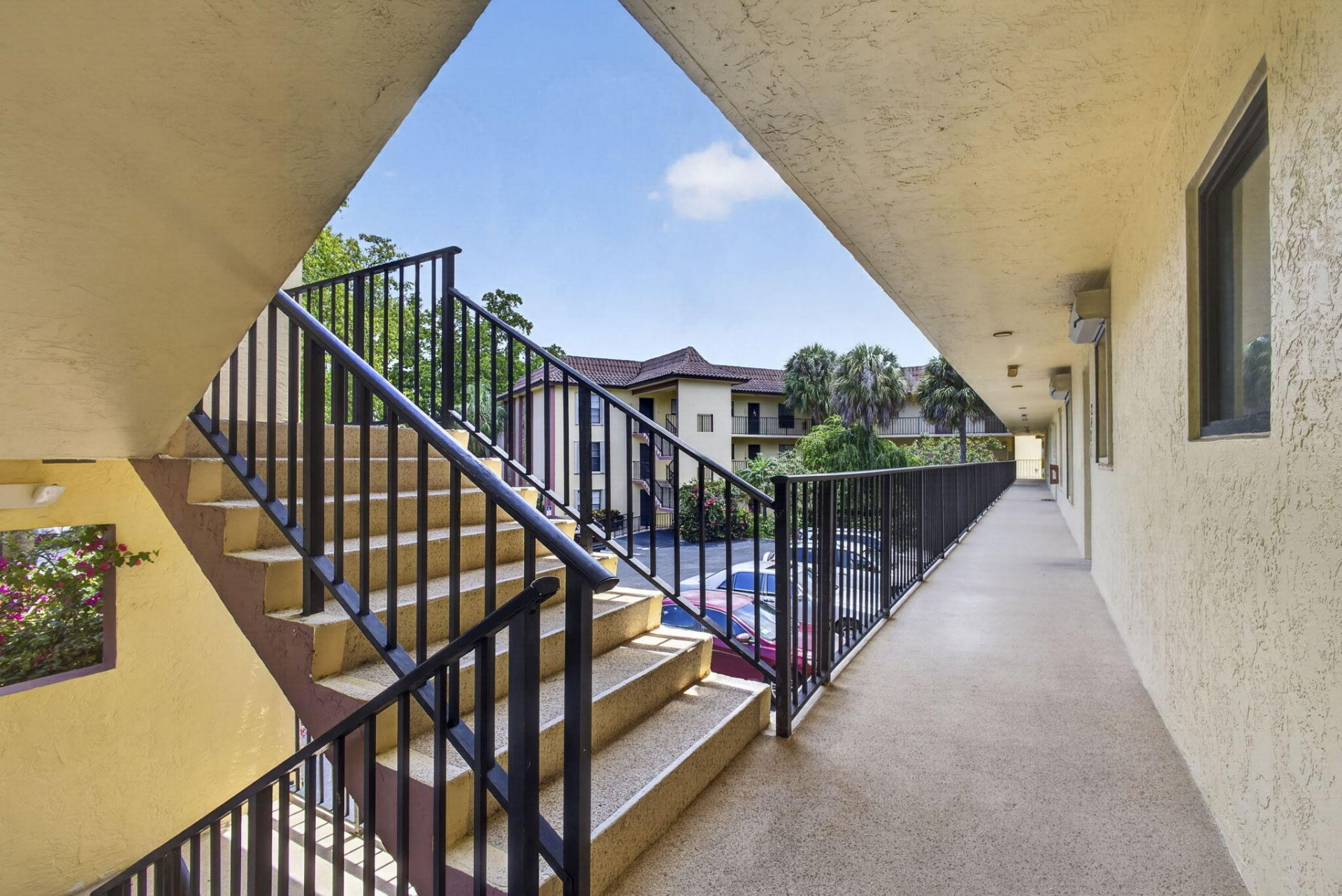 327 Southwind Drive, Unit 203, North Palm Beach, FL 33408 Photo