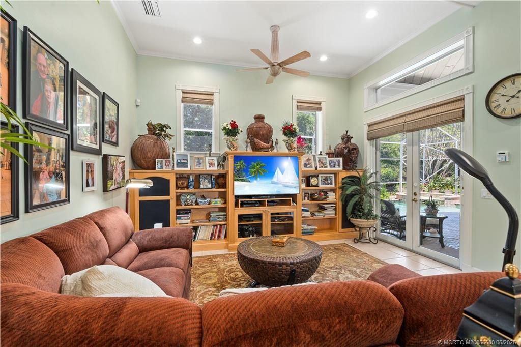 4220 SE Rainbows End, Stuart, FL 34997 Photo