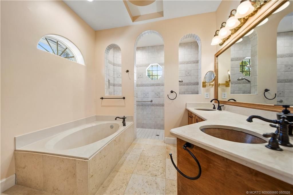 4220 SE Rainbows End, Stuart, FL 34997 Photo