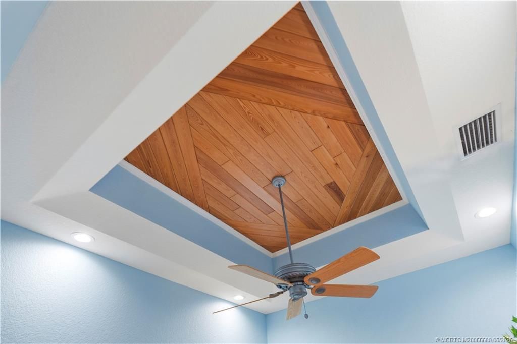 4220 SE Rainbows End, Stuart, FL 34997 Photo