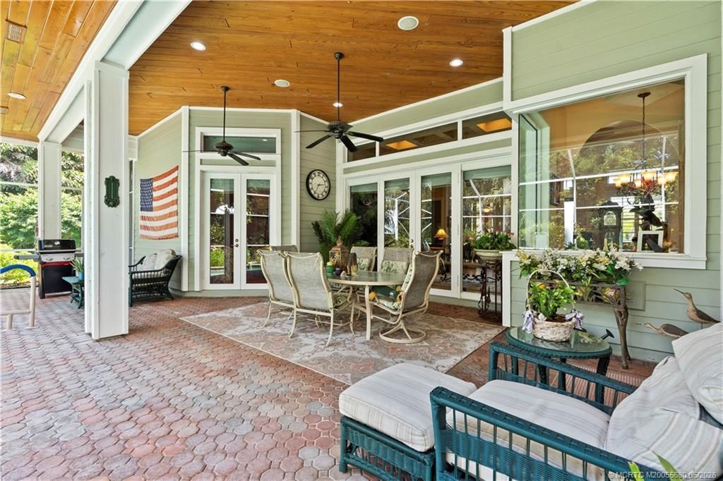 4220 SE Rainbows End, Stuart, FL 34997 Photo