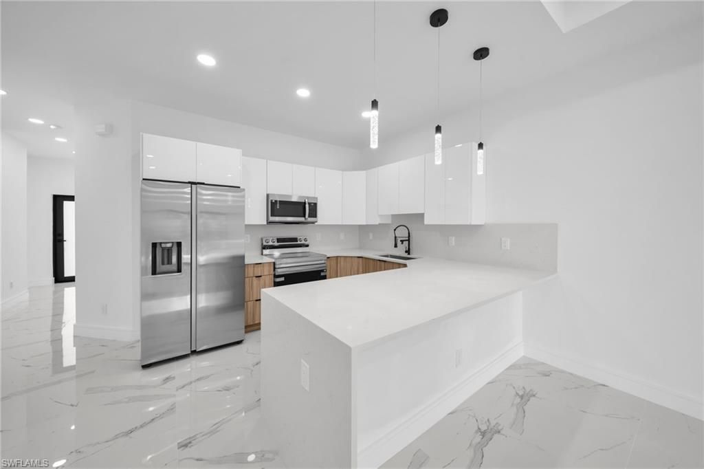 306 / 308 Bell Blvd S, Lehigh Acres, FL 33974 Photo