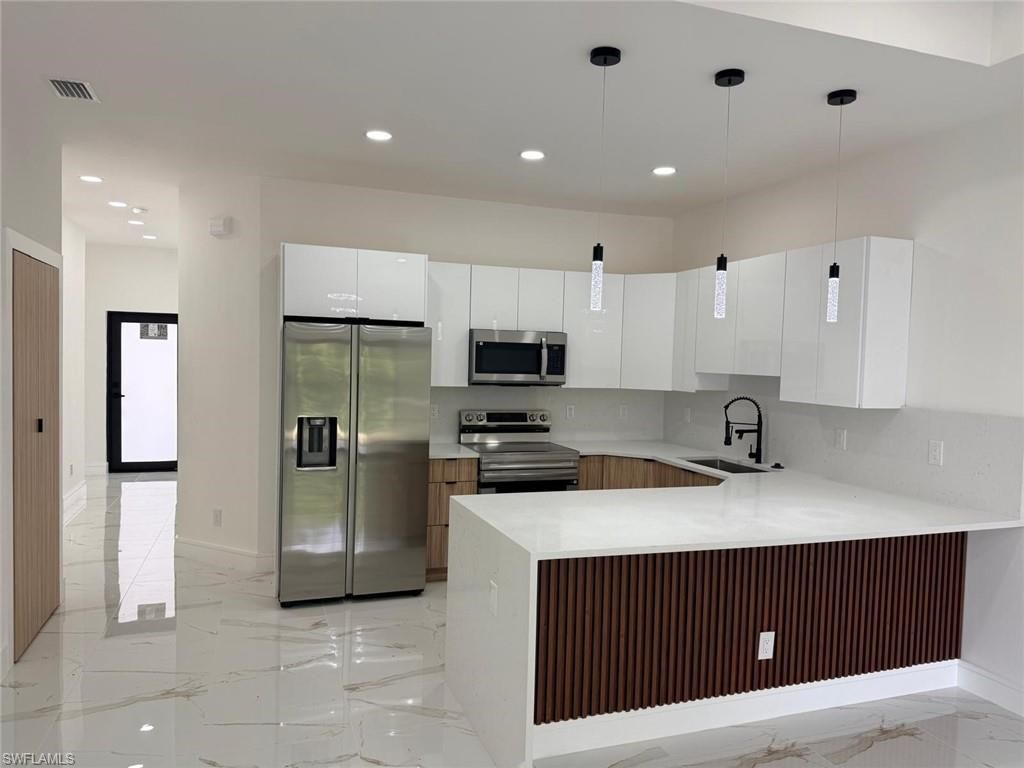306 / 308 Bell Blvd S, Lehigh Acres, FL 33974 Photo